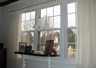 New energy efficient double hung replacement windows for homes and residence in Grand Rapids.